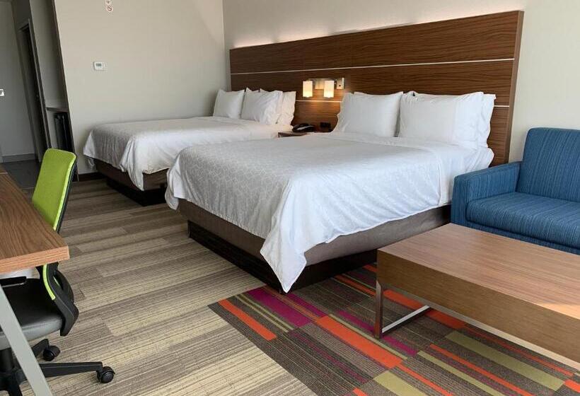 스위트, Holiday Inn Express & Suites Moore, An Ihg