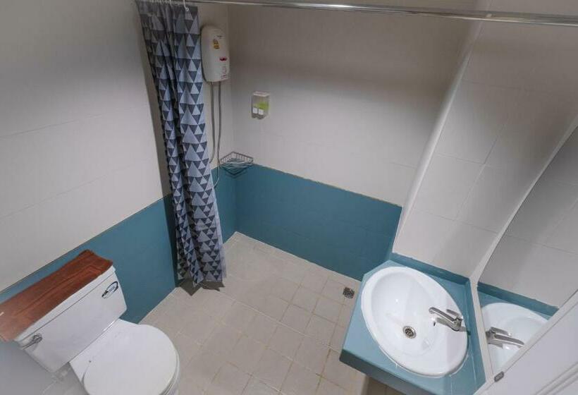 Quarto Familiar, Don Muang