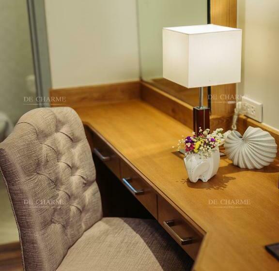 اتاق لوکس, Decharme Hotel Sha Plus