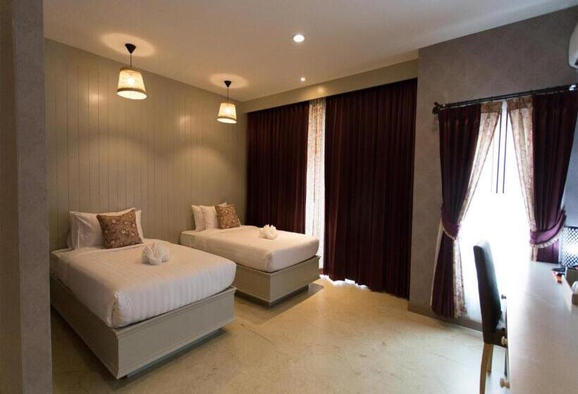 اتاق استاندارد با چشم‌انداز استخر, La Villa Boutique
