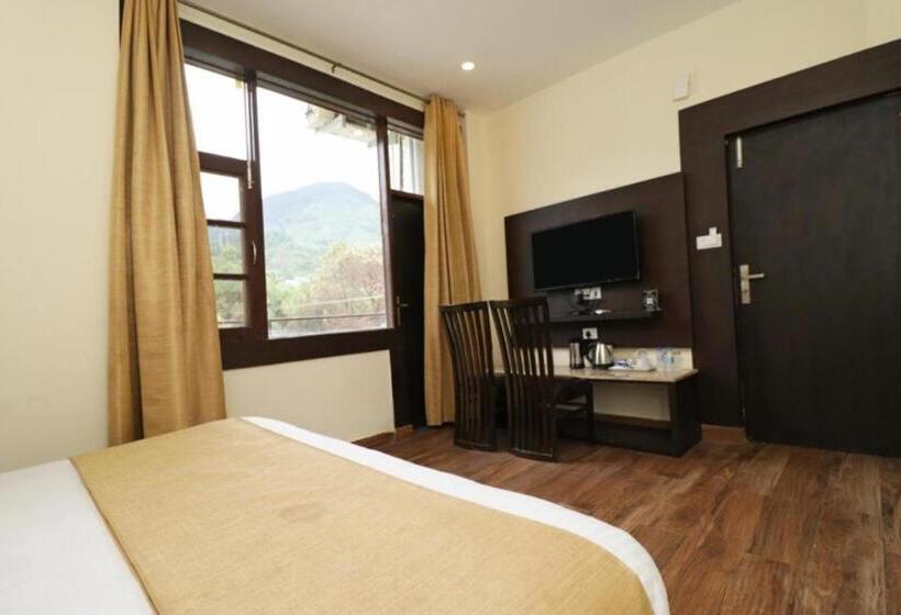 디럭스 룸, Super Townhouse Dharamshala Near Norbulingka Institute