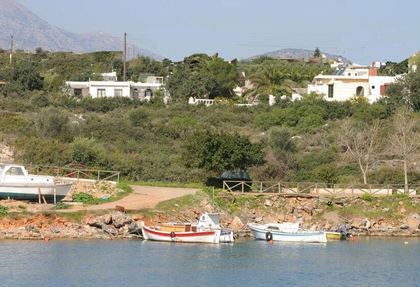 آپارتمان 2 خوابه با چشم‌انداز دریا, Eliza