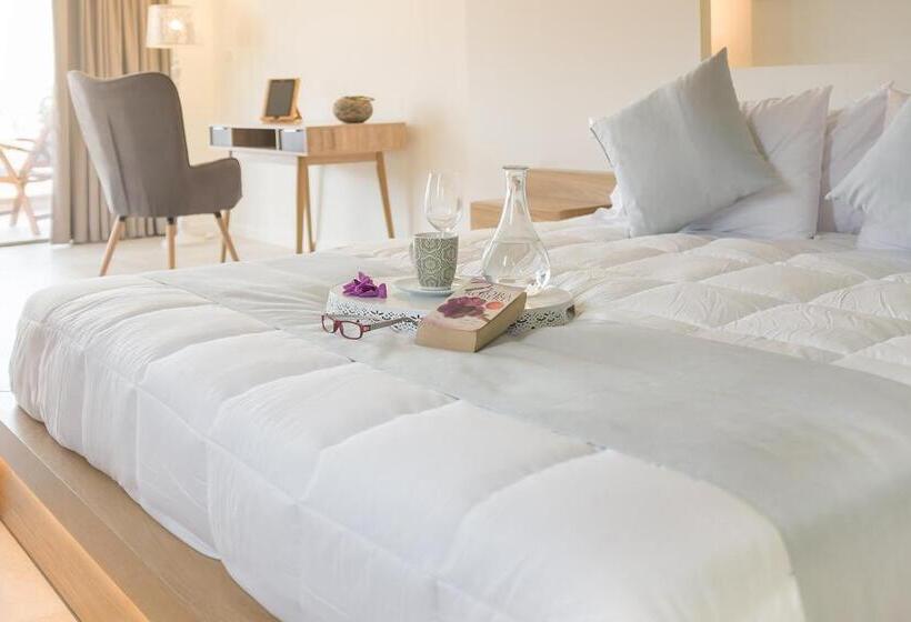 Люкс Superior Вид на Море, Lilium Luxury Suites