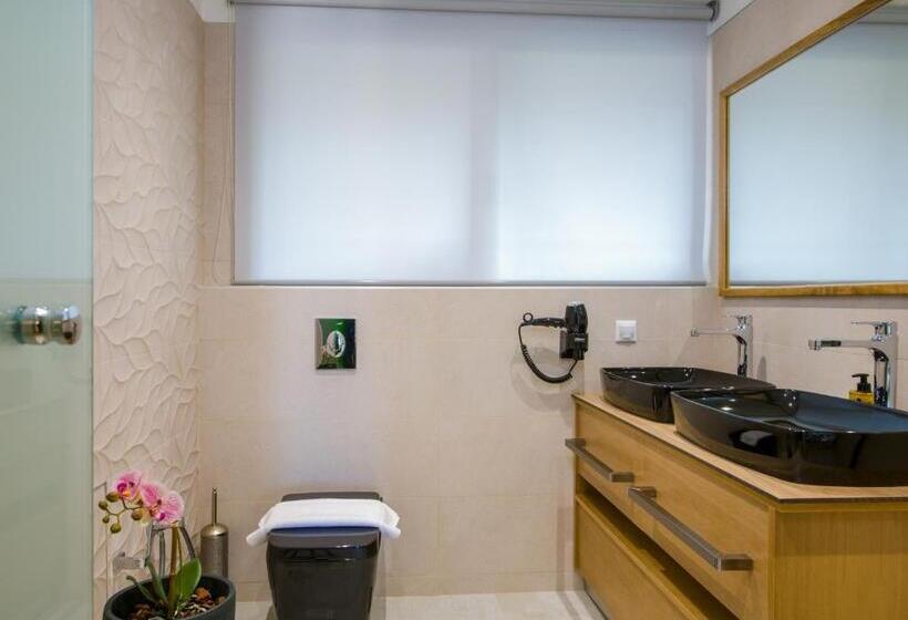Люкс Superior Вид на Море, Lilium Luxury Suites