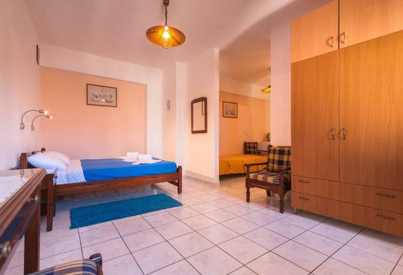 Номер Стандарт, Poco Loco Bed & Breakfast