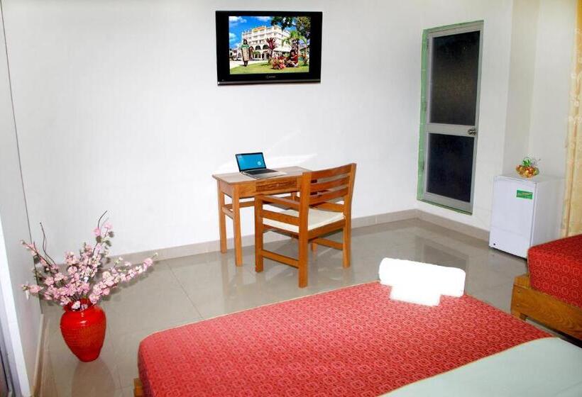 اتاق اجرایی, Del Castillo Plaza Hotel Pucallpa