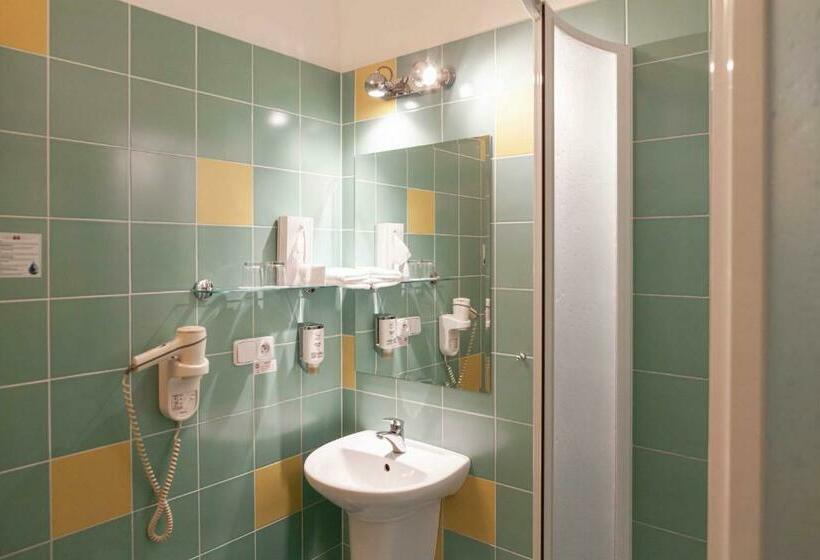 Номер Стандарт, Equitana Hotel Resort