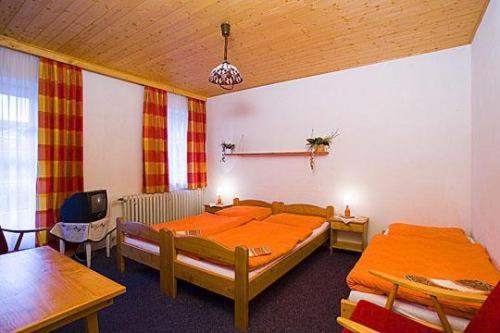 Номер Стандарт Трехместный, Pension Samohel