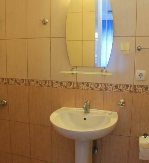 Номер Стандарт, Erol Motel