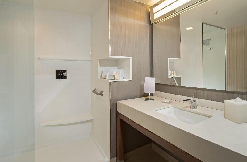 스위트 킹사이즈 침대, Courtyard By Marriott Oxford