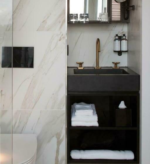 Deluxe Room, Sir Adam Hotel, Part Of Sircle Collection