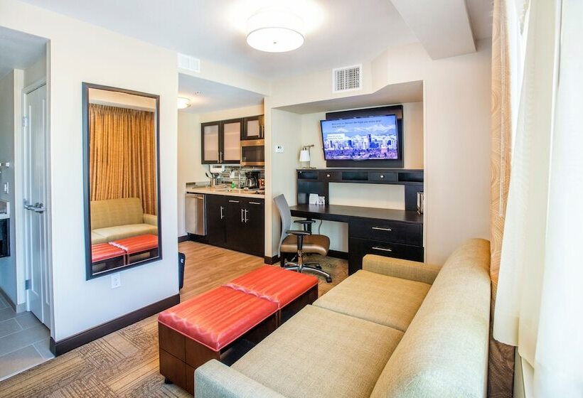 Escritório Estándar, Staybridge Suites Denver Downtown, An Ihg