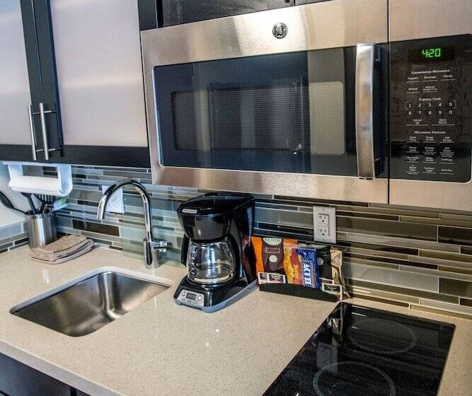 Escritório Estándar, Staybridge Suites Denver Downtown, An Ihg