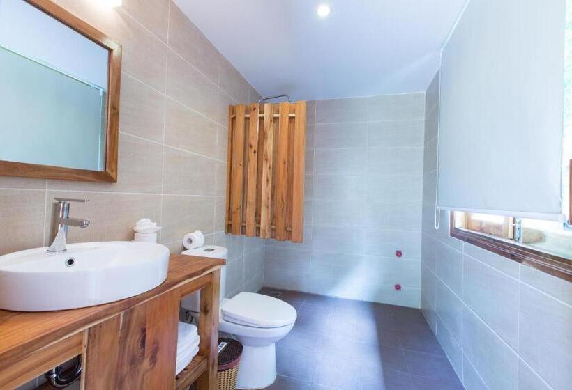 اتاق استاندارد با چشم‌انداز باغ, Ancarine Beach Resort