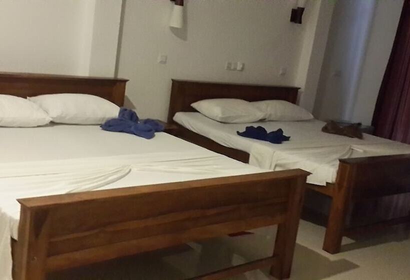 Трехместный Номер Deluxe, Mirissa Beach Inn