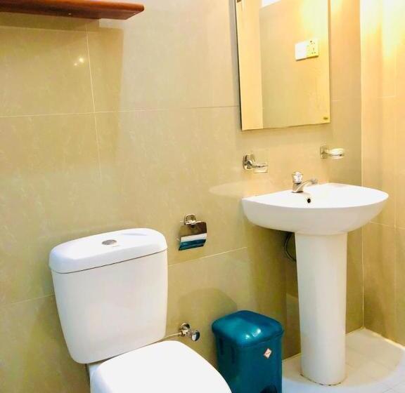 Номер Deluxe с Балконом, Mirissa Beach Inn