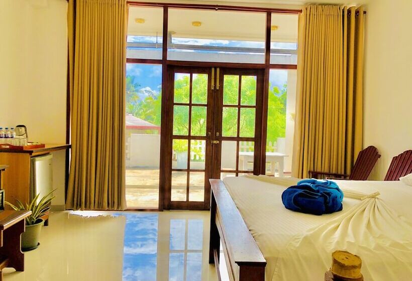 Трехместный Номер Deluxe, Mirissa Beach Inn