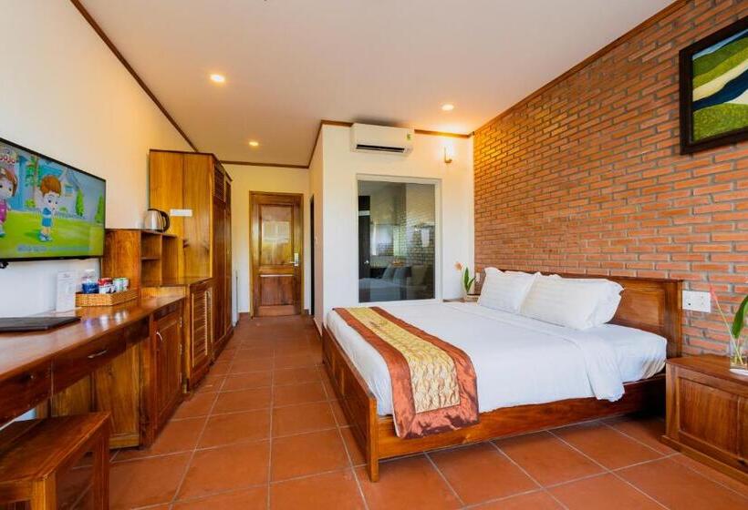 اتاق لوکس با چشم‌انداز باغ, The Garden House Phu Quoc Resort