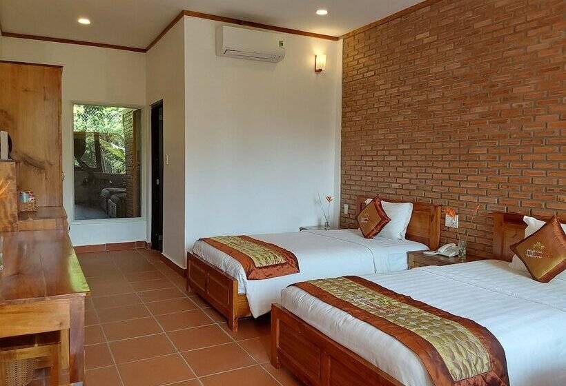 اتاق لوکس با چشم‌انداز باغ, The Garden House Phu Quoc Resort