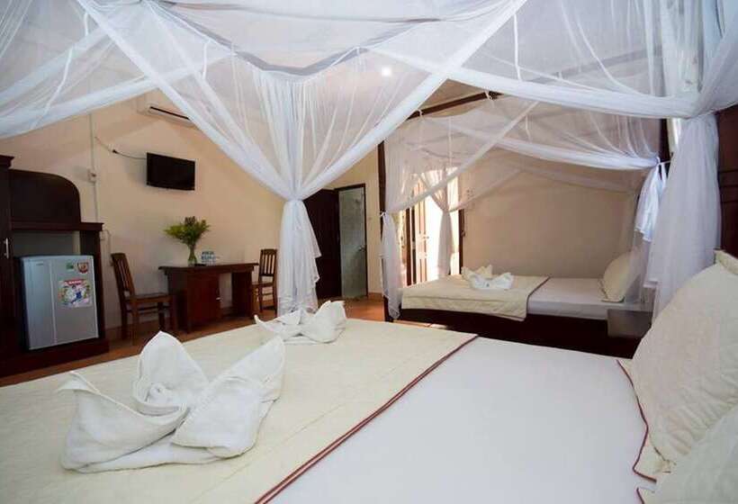 بنگله خانوادگی, Diadem Resort