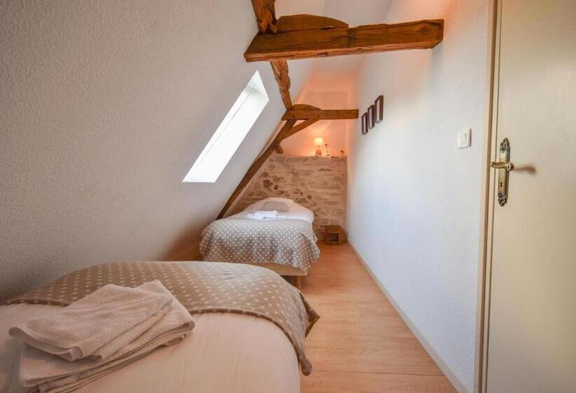 Дом 3 Спальни, Domaine D'essendiéras