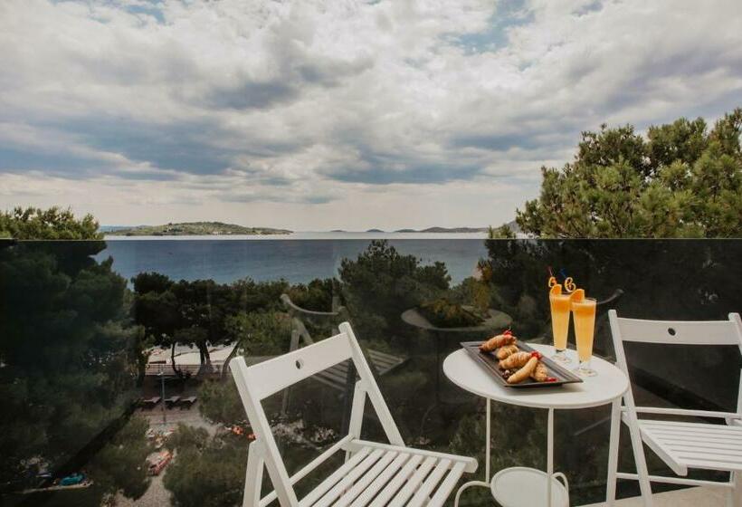 اتاق کلاسیک با چشم‌انداز دریا, Villas Arausana & Antonina