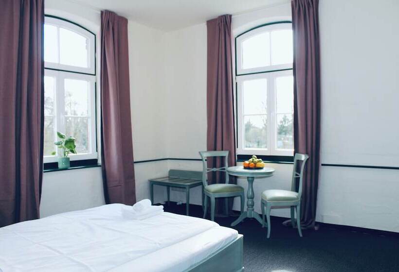 Quarto Triplo Estandar, Frevor Hotel Alte Wassermühle