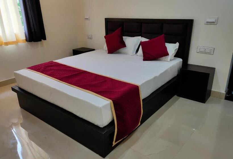 标准间, Goyal Palace