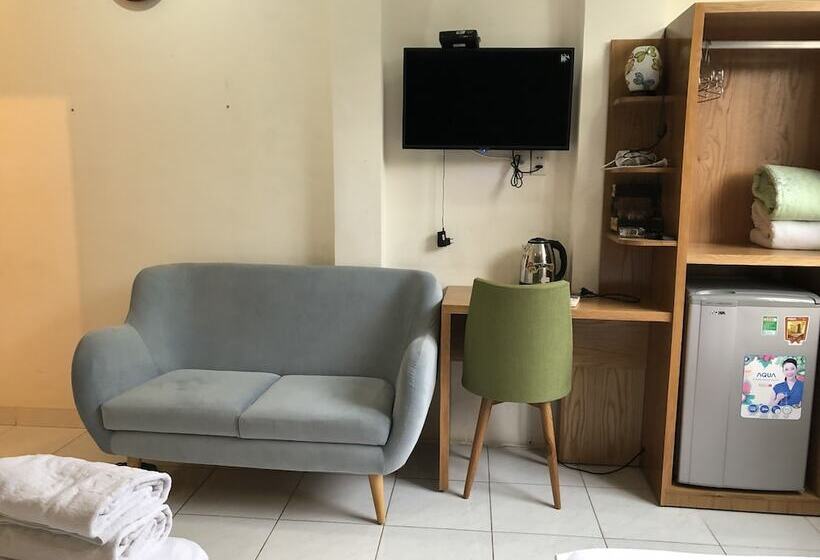 اتاق لوکس, Istay Inn Saigon