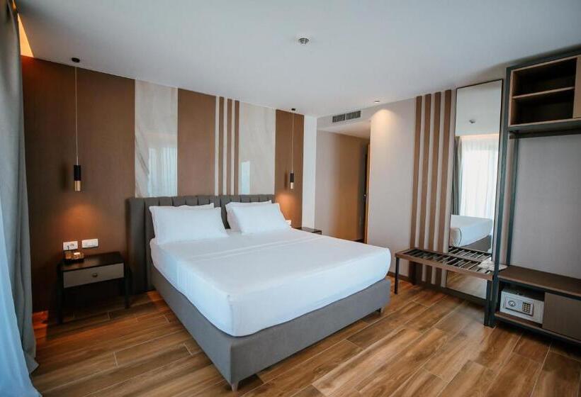 Номер Deluxe Вид на Море с Балконом, Klajdi Resort & Spa