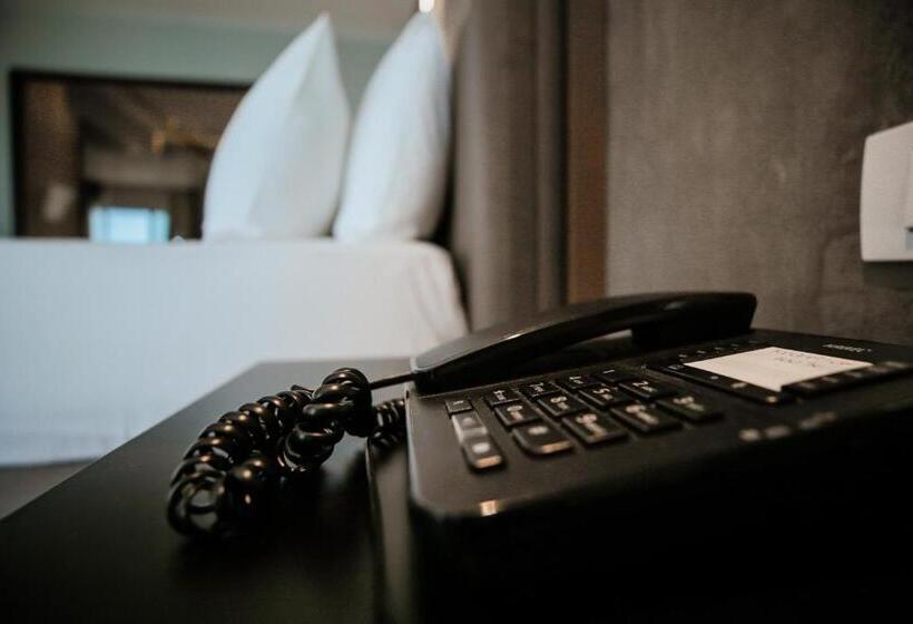 Люкс Deluxe Кровать Кинг, Klajdi Resort & Spa