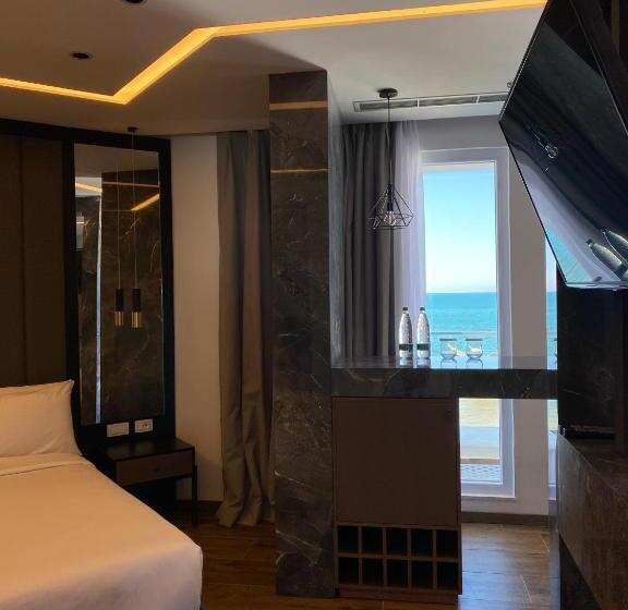 디럭스 스위트 킹 침대, Klajdi Resort & Spa