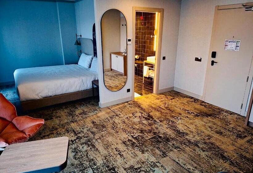 اتاق پرستیژ, Mercure Sibiu Arsenal