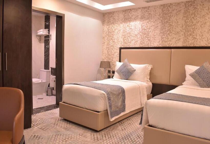 سوئیت پرزیدنت, Cloud City Hotel فندق مدينة السحاب