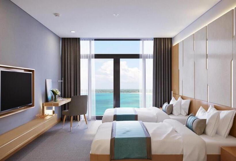 اتاق استاندارد با بالکن, Awaken Da Nang