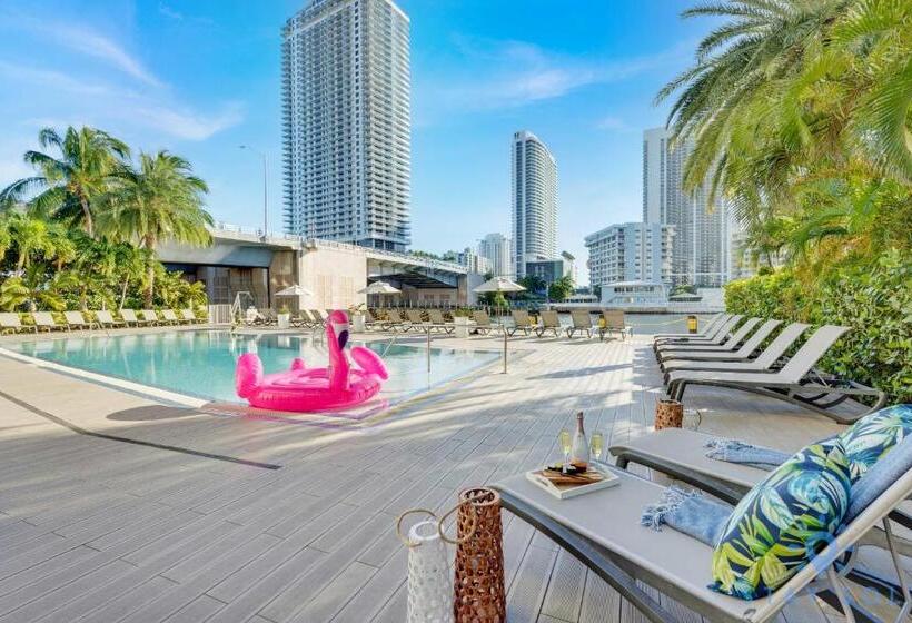 Дом 1 Спальня, Upper Studio   Balcony   Pool   Gym   Near Beach