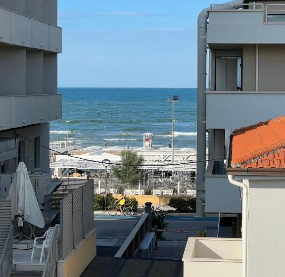 اتاق استاندارد سه تخته با بالکن, Villa Al Mare