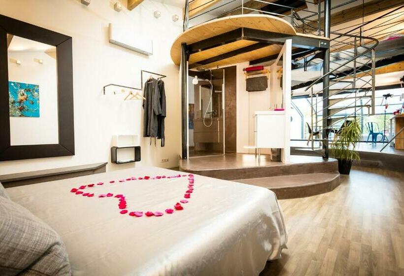 Deluxe Suite King Bed, Chambres D'hotes Deluxe Jacuzzi Mas De L'etoile