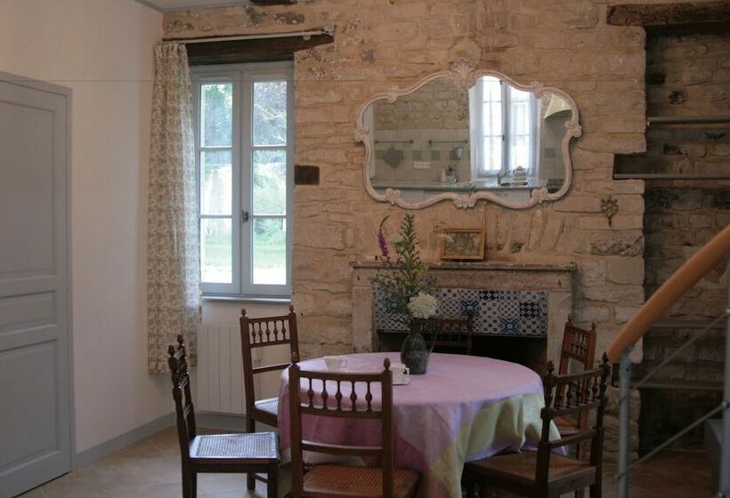 Дом 2 Спальни, Domaine Des Douves