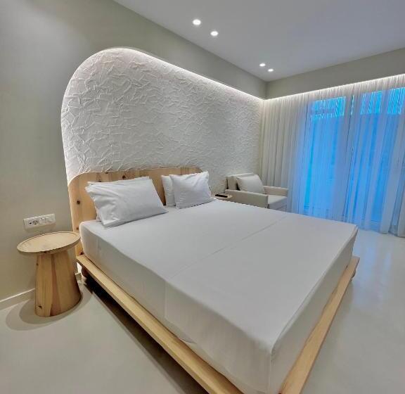 חדר סטנדרט עם ג'קוזי, Dimitri