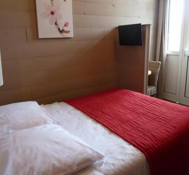 Номер Basic, Hôtel Familial L Ostréi