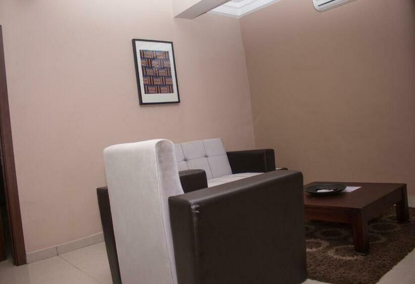 1 Bedroom Premium Apartment, Manjaro Suites