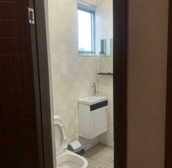 1 Bedroom Premium Apartment, Manjaro Suites