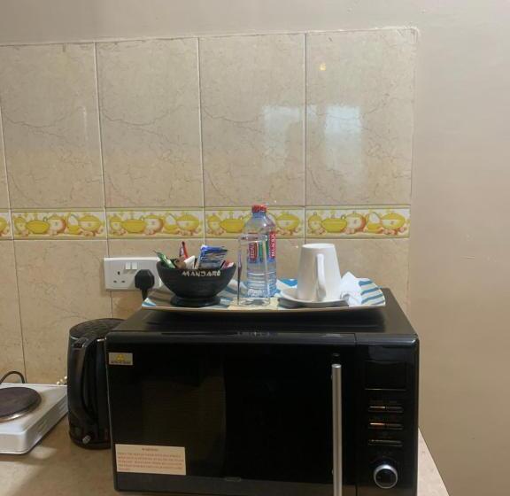 1 Bedroom Apartment, Manjaro Suites