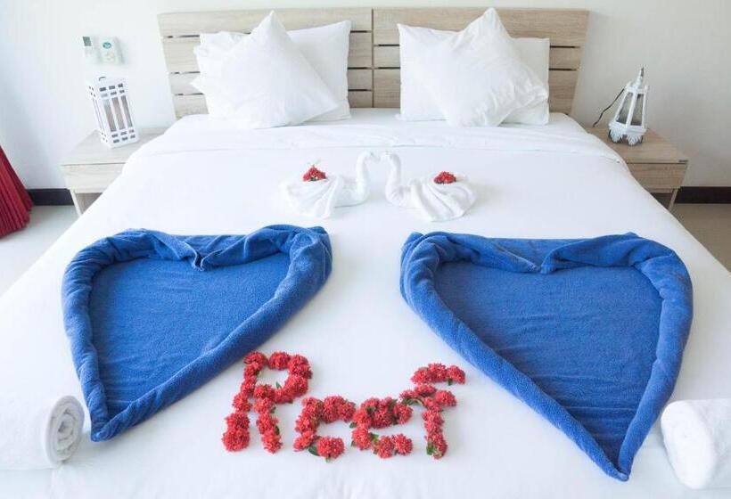 컴포트 룸, The Reef Resort