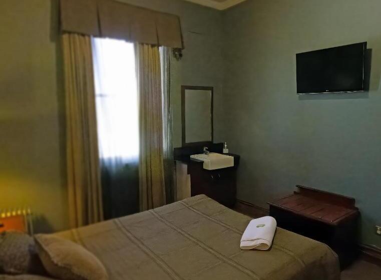Номер Стандарт, Royal Hotel Guyra