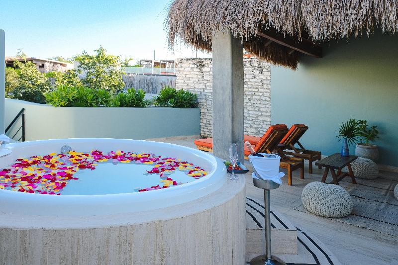 キングサイズベッドのスイートルーム, Kimpton Aluna Resort Tulum, An Ihg