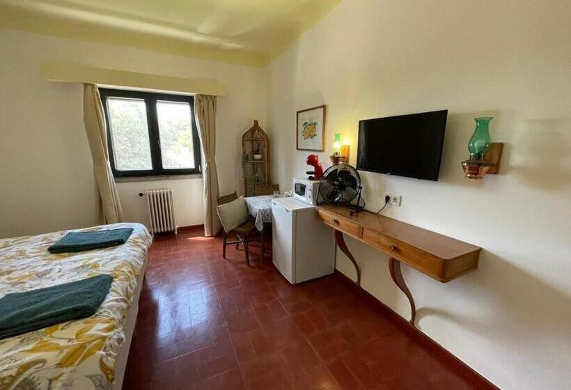 Номер Стандарт, Casa Santo António