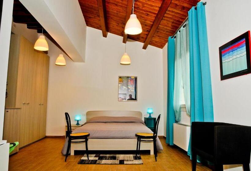 اتاق سوپریور, Casa34