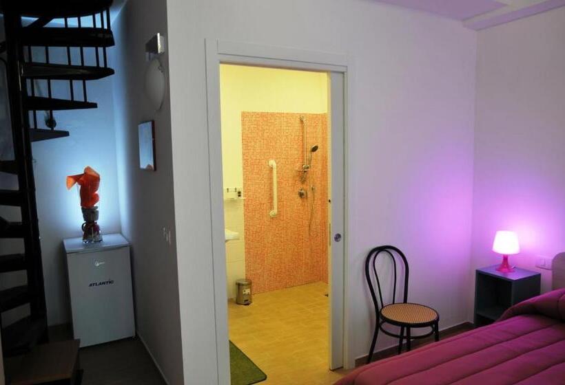 اتاق اکونومی, Casa34